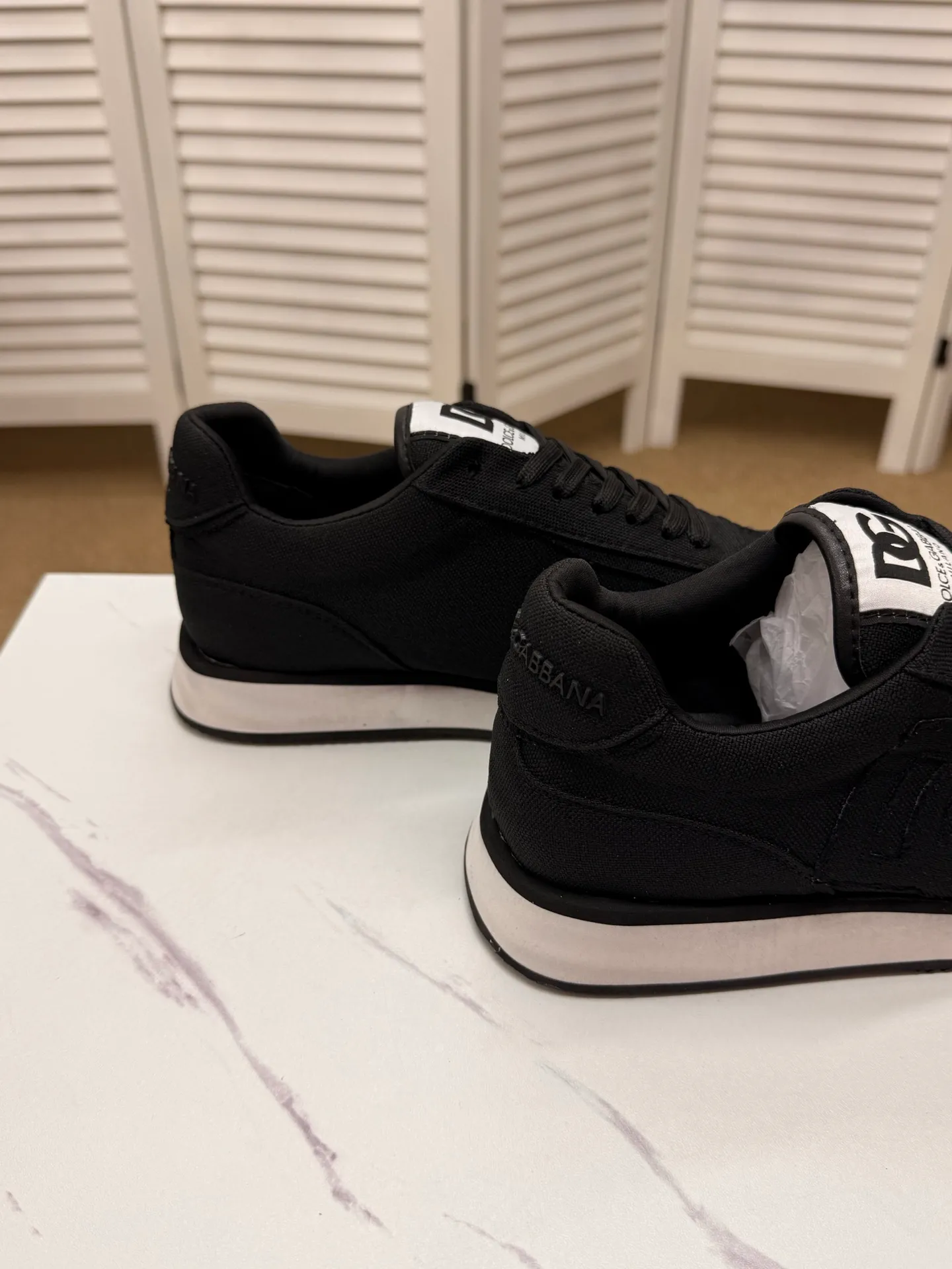 Men's clothing and shoes 230. The latest sports and casual shoes for couples (DG) are fashionable and versatile, and can add luster to various looks. Create an exquisite design with unique dynamic vitality and modern atmosphere, showing modern elegance. Size: 36-46 (45 and 46 are custom-made and cannot be returned or exchanged) Se